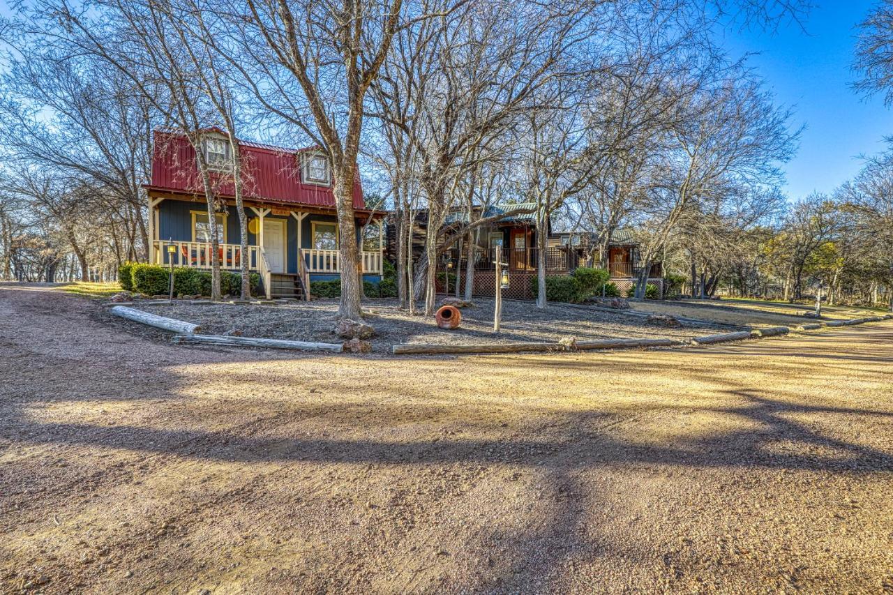 Villa The Pecan @ Mendelbaum Winery Guest Cabins Fredericksburg Exterior foto